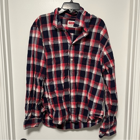 Wrangler Flannel Red White and Blue Pattern Men's XL - Picture 1 of 5